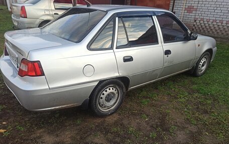 Daewoo Nexia I рестайлинг, 2010 год, 200 000 рублей, 2 фотография