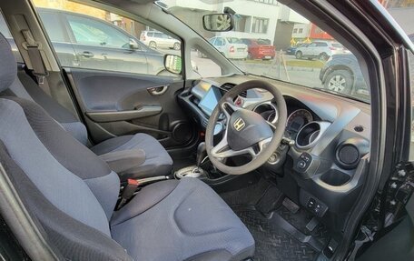 Honda Fit III, 2009 год, 850 000 рублей, 12 фотография