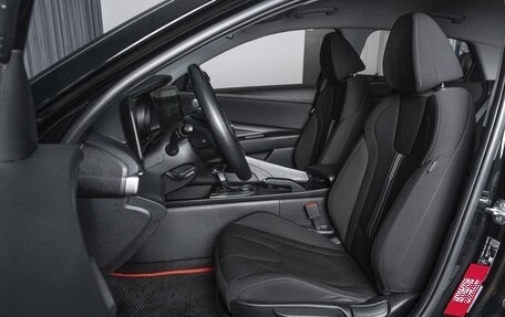 Hyundai Elantra VI рестайлинг, 2021 год, 2 014 000 рублей, 10 фотография