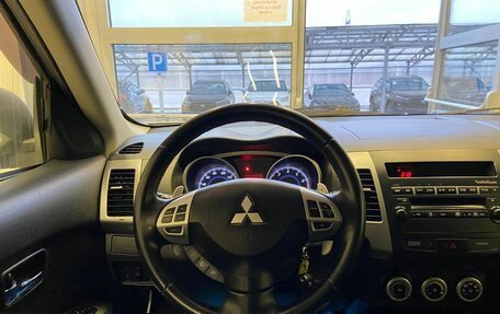 Mitsubishi Outlander III рестайлинг 3, 2007 год, 935 000 рублей, 8 фотография