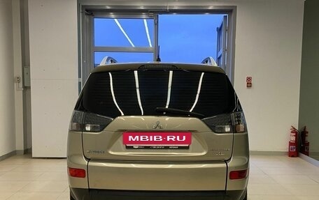 Mitsubishi Outlander III рестайлинг 3, 2007 год, 935 000 рублей, 5 фотография
