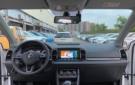 Skoda Karoq I, 2021 год, 1 550 325 рублей, 13 фотография