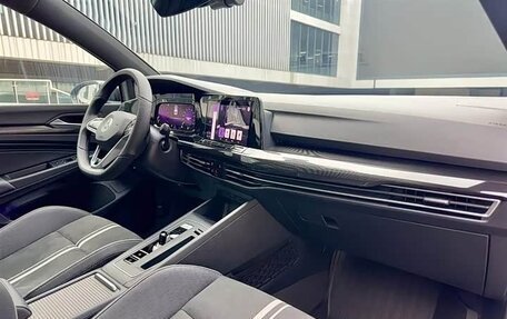 Volkswagen Golf VIII, 2022 год, 1 490 202 рублей, 6 фотография