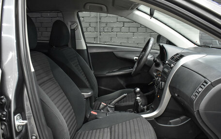 Toyota Corolla, 2010 год, 1 050 000 рублей, 10 фотография