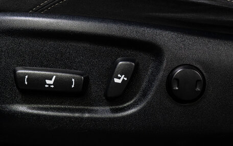 Toyota Land Cruiser Prado 150 рестайлинг 2, 2015 год, 4 579 000 рублей, 13 фотография