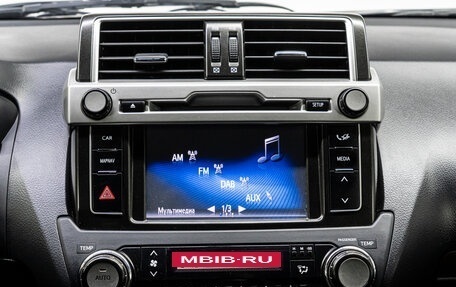 Toyota Land Cruiser Prado 150 рестайлинг 2, 2015 год, 4 579 000 рублей, 23 фотография