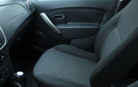 Renault Logan II, 2020 год, 1 050 000 рублей, 11 фотография