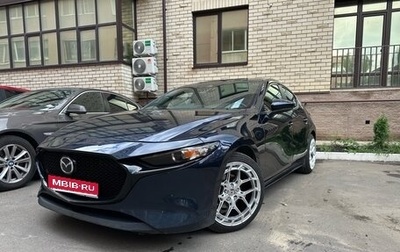 Mazda 3, 2020 год, 2 000 000 рублей, 1 фотография