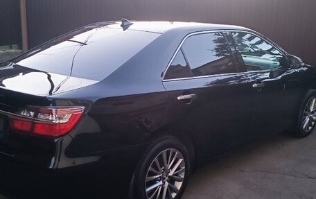 Toyota Camry, 2017 год, 1 900 000 рублей, 12 фотография