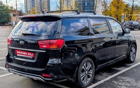 KIA Carnival III, 2018 год, 2 589 000 рублей, 4 фотография