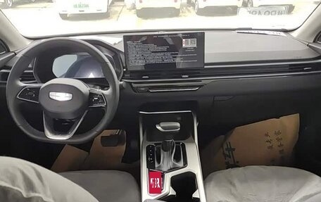 Geely Emgrand, 2025 год, 1 605 000 рублей, 6 фотография