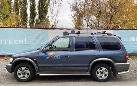 KIA Sportage IV рестайлинг, 2003 год, 300 000 рублей, 2 фотография