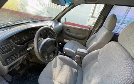 KIA Sportage IV рестайлинг, 2003 год, 300 000 рублей, 9 фотография