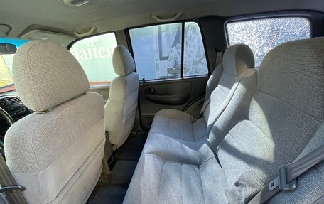 KIA Sportage IV рестайлинг, 2003 год, 300 000 рублей, 10 фотография