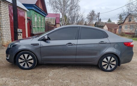 KIA Rio III рестайлинг, 2012 год, 1 000 000 рублей, 2 фотография