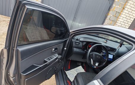 KIA Rio III рестайлинг, 2012 год, 1 000 000 рублей, 10 фотография