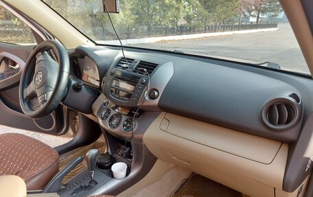 Toyota RAV4, 2010 год, 1 550 000 рублей, 3 фотография