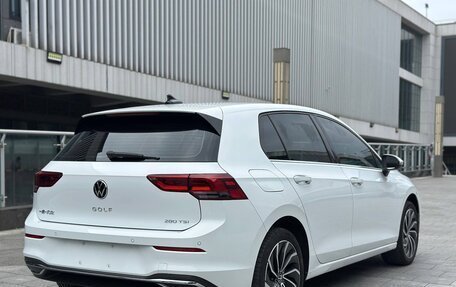 Volkswagen Golf VIII, 2022 год, 2 150 000 рублей, 4 фотография