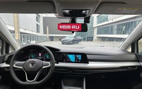 Volkswagen Golf VIII, 2022 год, 2 150 000 рублей, 8 фотография