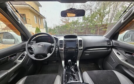 Toyota Land Cruiser Prado 120 рестайлинг, 2007 год, 1 750 000 рублей, 8 фотография