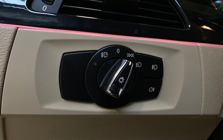 BMW 3 серия, 2010 год, 1 090 000 рублей, 15 фотография