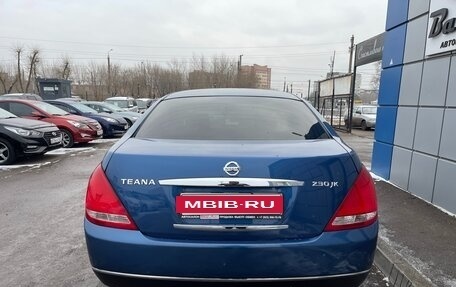 Nissan Teana, 2003 год, 650 000 рублей, 6 фотография