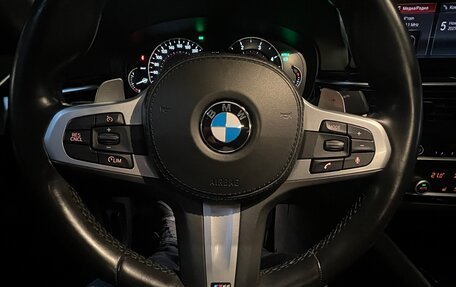 BMW 5 серия, 2018 год, 3 555 555 рублей, 13 фотография