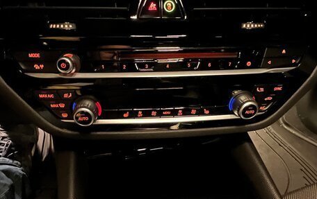 BMW 5 серия, 2018 год, 3 555 555 рублей, 12 фотография