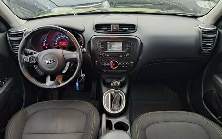 KIA Soul II рестайлинг, 2015 год, 990 000 рублей, 10 фотография