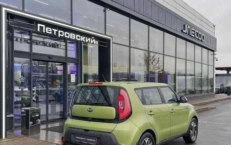 KIA Soul II рестайлинг, 2015 год, 990 000 рублей, 7 фотография