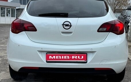 Opel Astra J, 2012 год, 650 000 рублей, 4 фотография