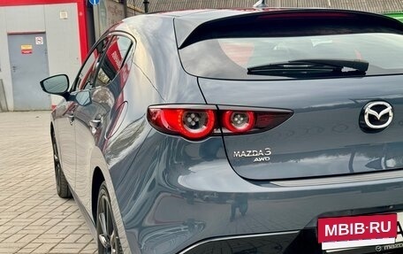 Mazda 3, 2021 год, 2 720 000 рублей, 15 фотография