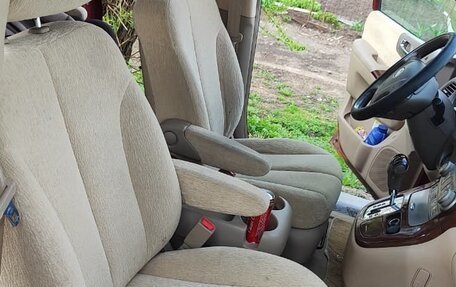 KIA Carnival III, 2007 год, 1 000 000 рублей, 6 фотография