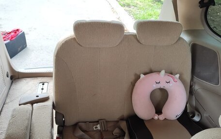 KIA Carnival III, 2007 год, 1 000 000 рублей, 9 фотография