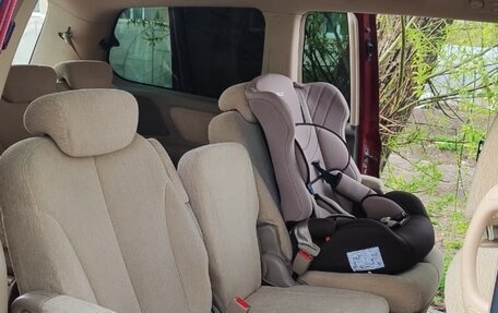 KIA Carnival III, 2007 год, 1 000 000 рублей, 7 фотография