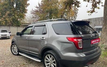 Ford Explorer VI, 2012 год, 2 000 000 рублей, 6 фотография