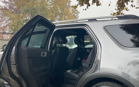 Ford Explorer VI, 2012 год, 2 000 000 рублей, 13 фотография