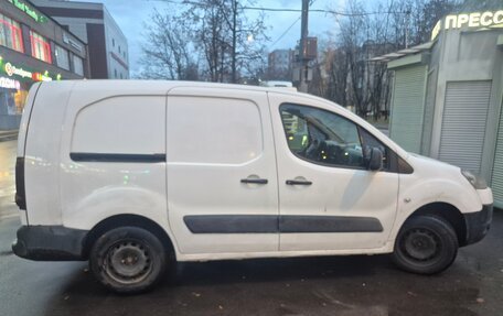 Peugeot Partner II рестайлинг 2, 2013 год, 570 000 рублей, 6 фотография