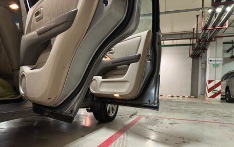 Lexus RX IV рестайлинг, 2000 год, 680 000 рублей, 15 фотография