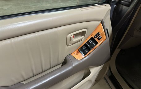 Lexus RX IV рестайлинг, 2000 год, 680 000 рублей, 18 фотография