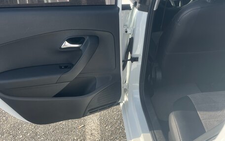 Volkswagen Polo VI (EU Market), 2017 год, 740 000 рублей, 8 фотография