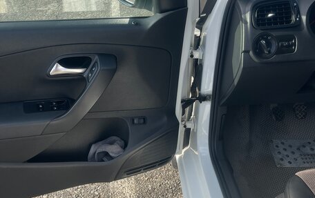 Volkswagen Polo VI (EU Market), 2017 год, 740 000 рублей, 9 фотография