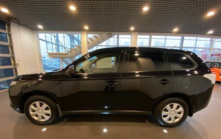 Mitsubishi Outlander III рестайлинг 3, 2013 год, 1 385 000 рублей, 6 фотография