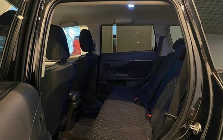 Mitsubishi Outlander III рестайлинг 3, 2013 год, 1 385 000 рублей, 24 фотография