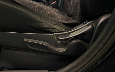 Mitsubishi Outlander III рестайлинг 3, 2013 год, 1 385 000 рублей, 33 фотография