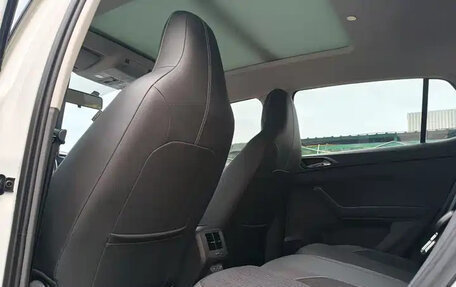 Volkswagen T-Cross I, 2022 год, 1 310 999 рублей, 9 фотография