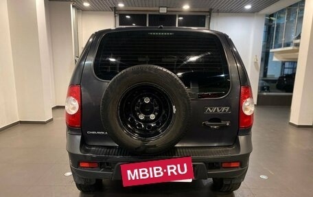 Chevrolet Niva I рестайлинг, 2018 год, 603 000 рублей, 4 фотография