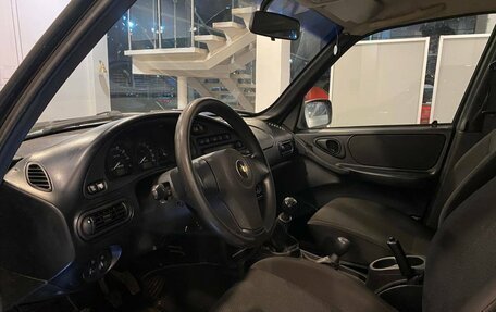 Chevrolet Niva I рестайлинг, 2018 год, 603 000 рублей, 21 фотография