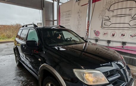 Mitsubishi Outlander III рестайлинг 3, 2004 год, 550 000 рублей, 5 фотография