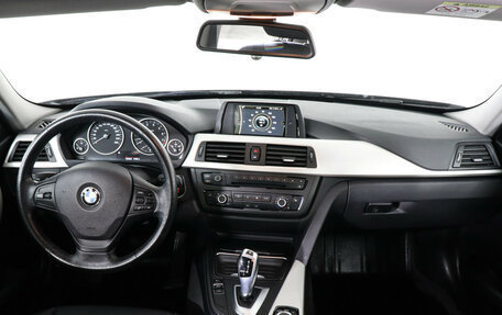 BMW 3 серия, 2013 год, 1 590 000 рублей, 10 фотография